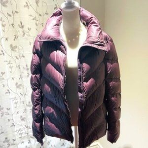 Athleta Lofty Puffer Jacket Size S - Volcanic Violet